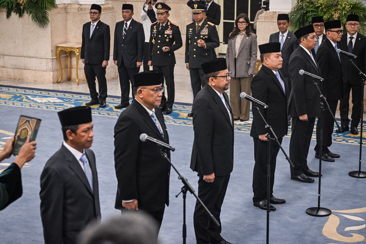 Enam Kali Reshuffle dalam Dua Tahun, Apa yang Sebenarnya Dicari Prabowo?